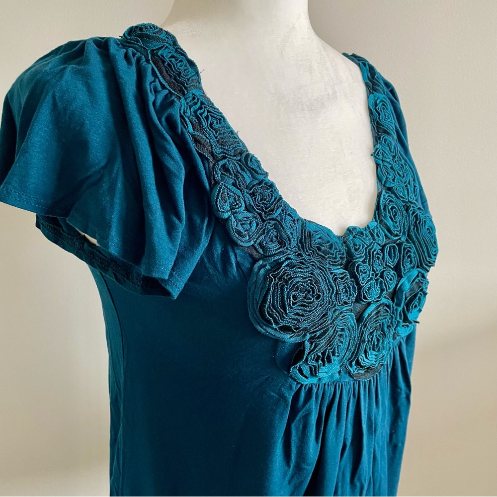 SOPRANO Teal Rosebud Blouse Elastic Waist Shirt, Teal Shirt, Tummy hiding